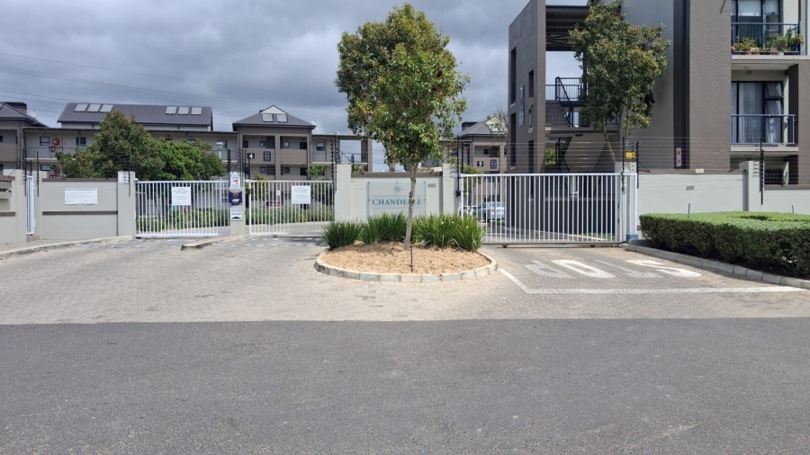 2 Bedroom Property for Sale in Buhrein Western Cape